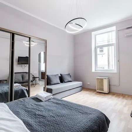 Midwheel 9 Appartement Lviv